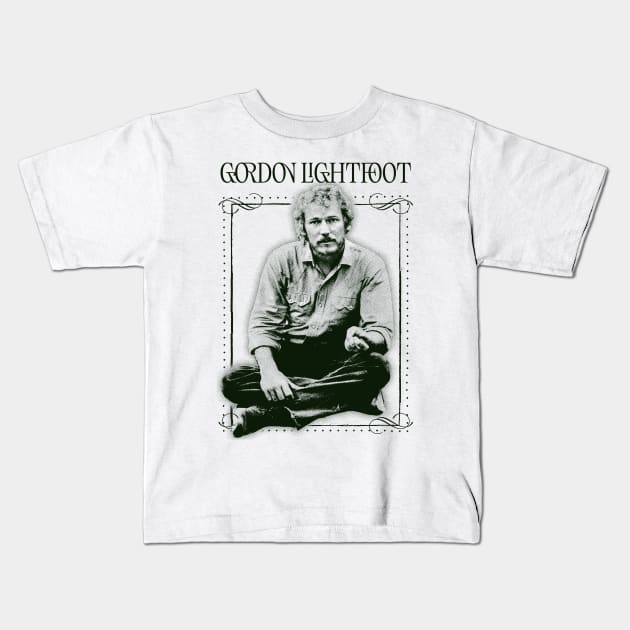 Gordon Lightfoot == Retro Style Fan Design Kids T-Shirt by DankFutura